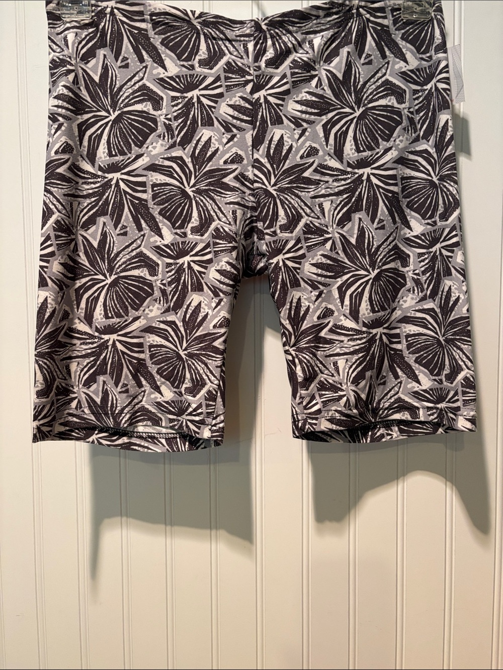 NWT Sexy Basics Women’s AnyWear Brushed Active Shorts Sz XL